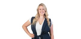Amanda McCaskie - Peterborough RE/MAX Real Estate Agent